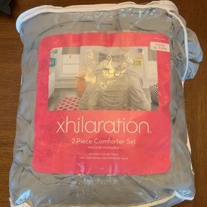 Xhilaration 2 Piece Comforter Set